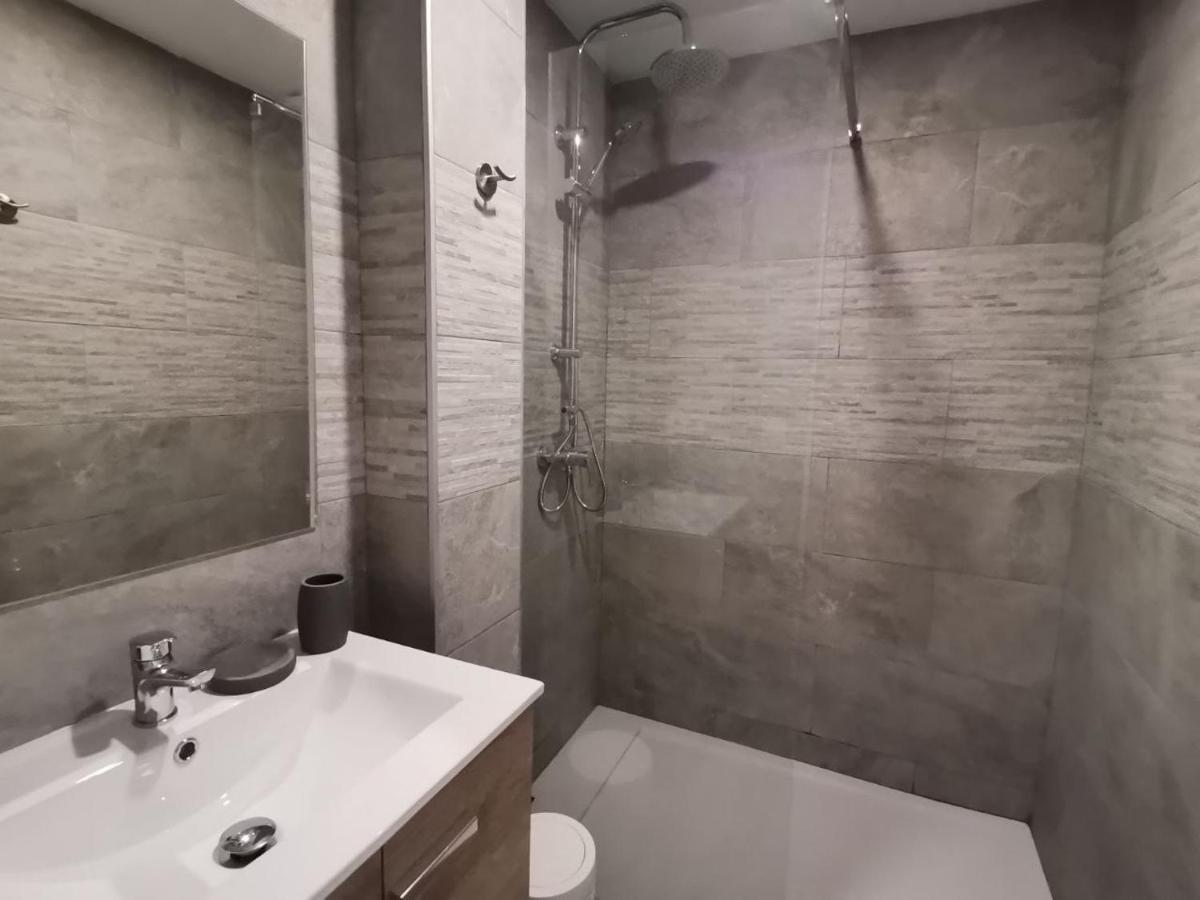 Canyelles Bbq Apartment リョレート・デ・マル エクステリア 写真